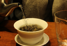 沏茶叶的最佳水温是多少度?