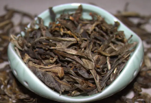 云南普洱茶从色泽上来分属于什么茶？